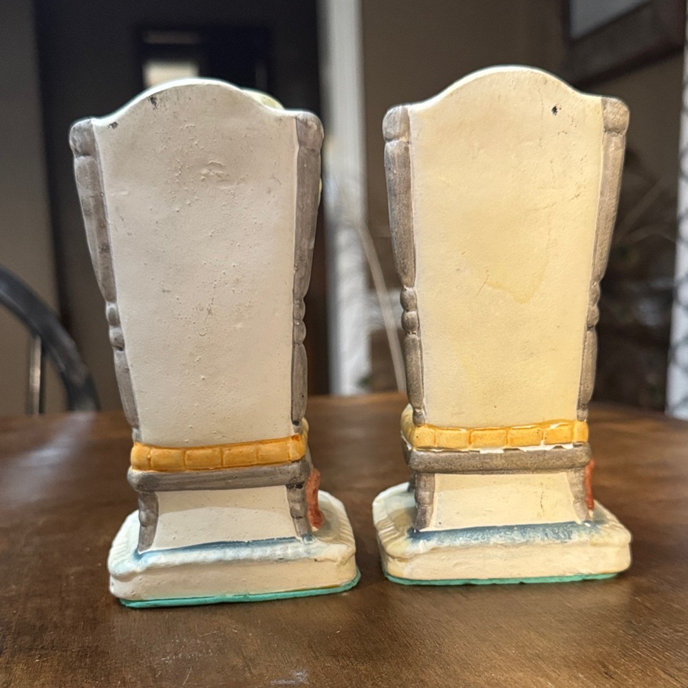 Holiday Fair Little Girl Bookends - Picture 6 of 12